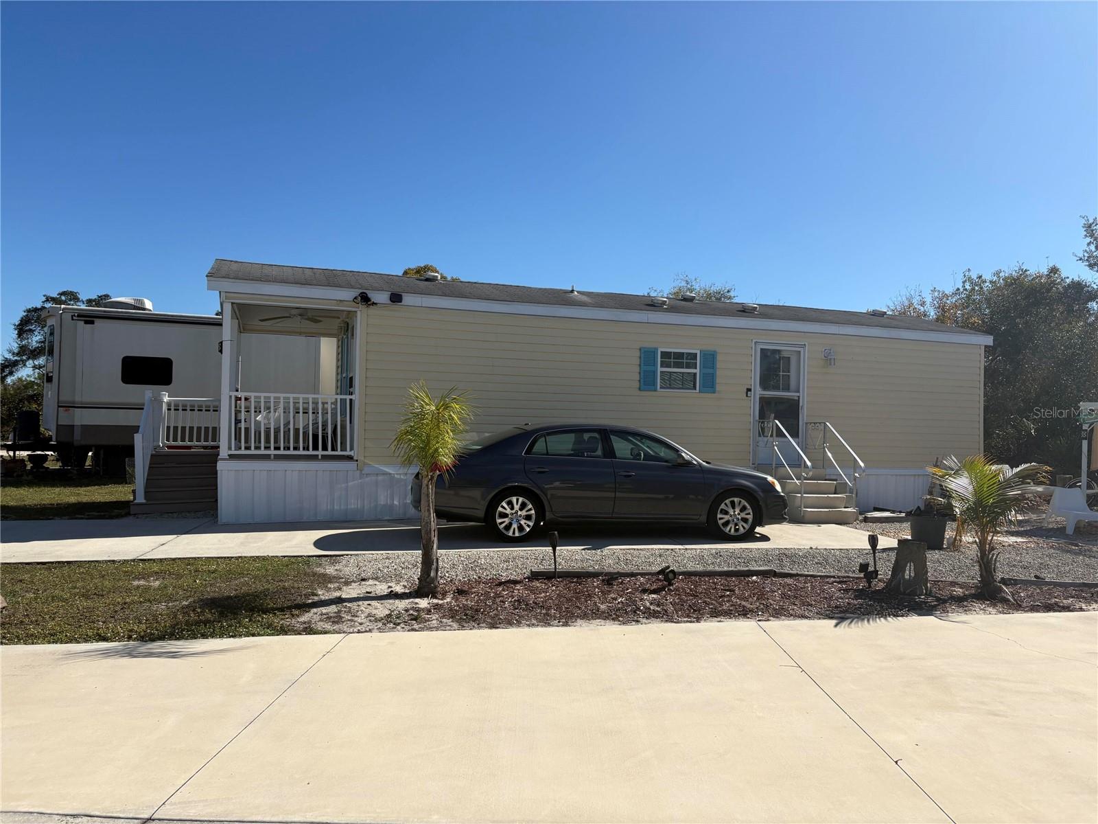 LAKE PLACID CAMP FLA RESORT - Residential