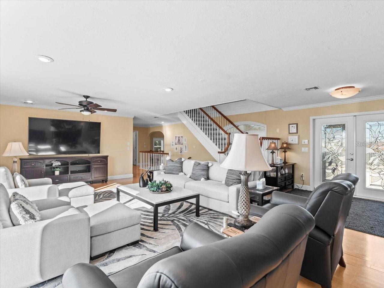 ACREAGE & UNREC - Residential