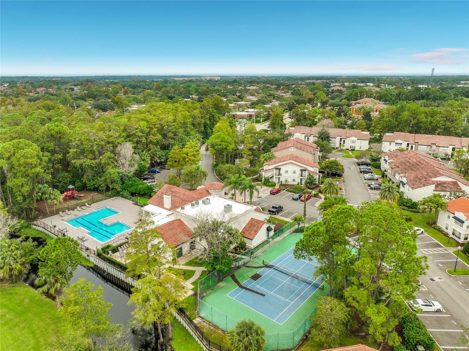 RESIDENCES/MILLENIA - Residential