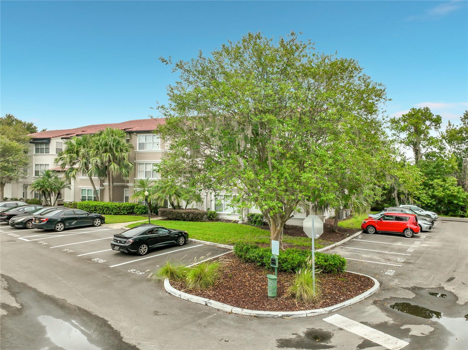 RESIDENCES/MILLENIA - Residential