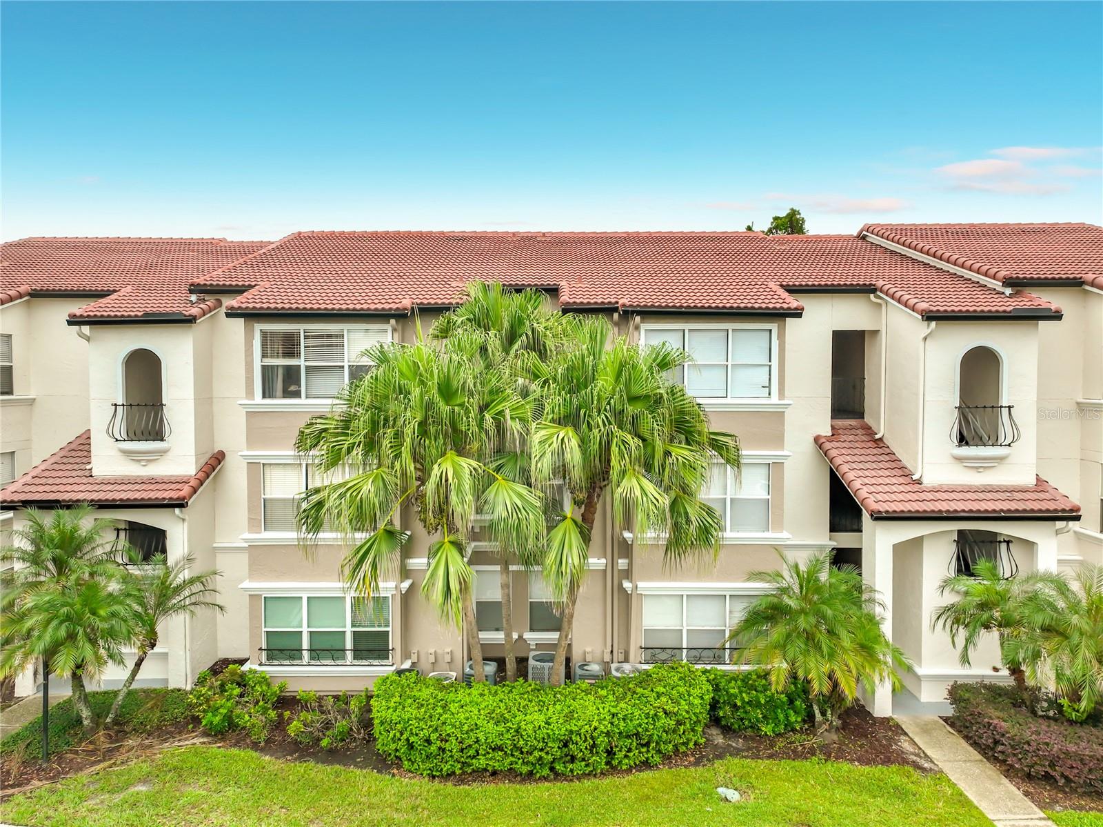 RESIDENCES/MILLENIA - Residential