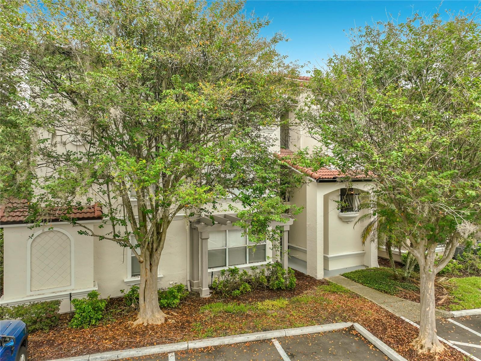 RESIDENCES/MILLENIA - Residential
