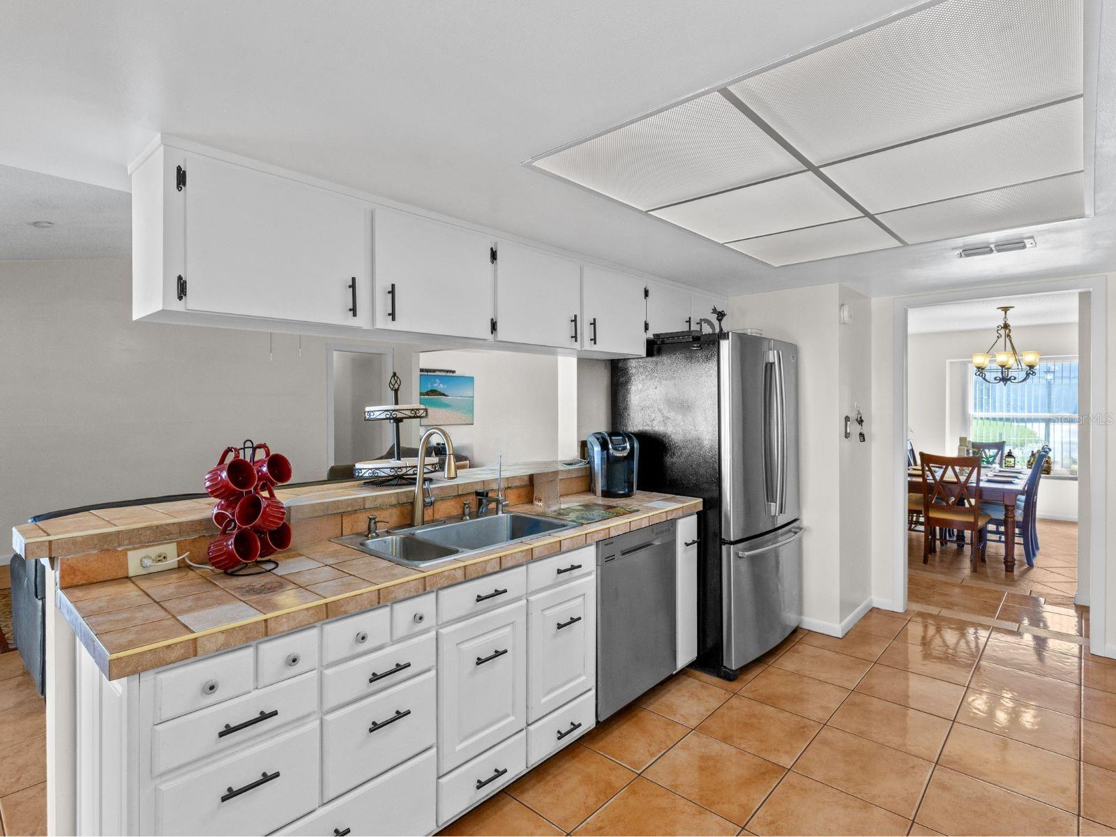 ARBOR RIDGE WEST - Residential