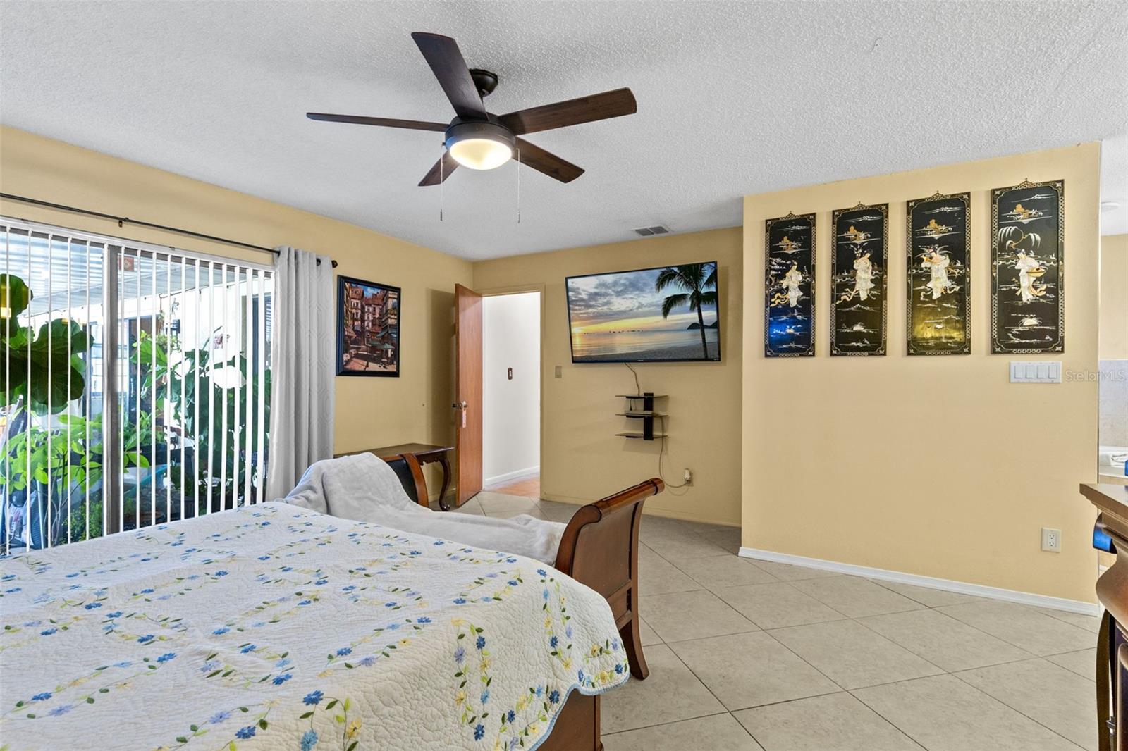 ARBOR RIDGE WEST - Residential