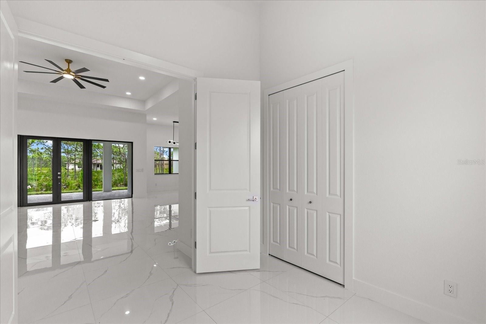 ACREAGE & UNREC - Residential