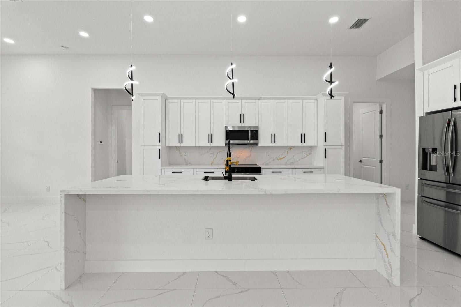 ACREAGE & UNREC - Residential