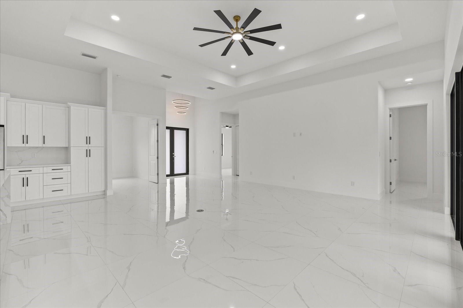 ACREAGE & UNREC - Residential
