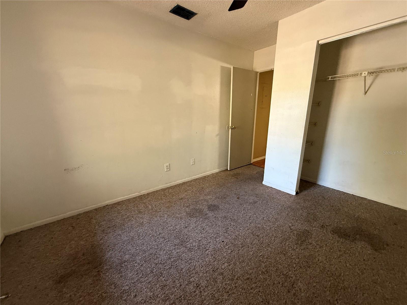 NORTH OAKS CONDO III - Residential