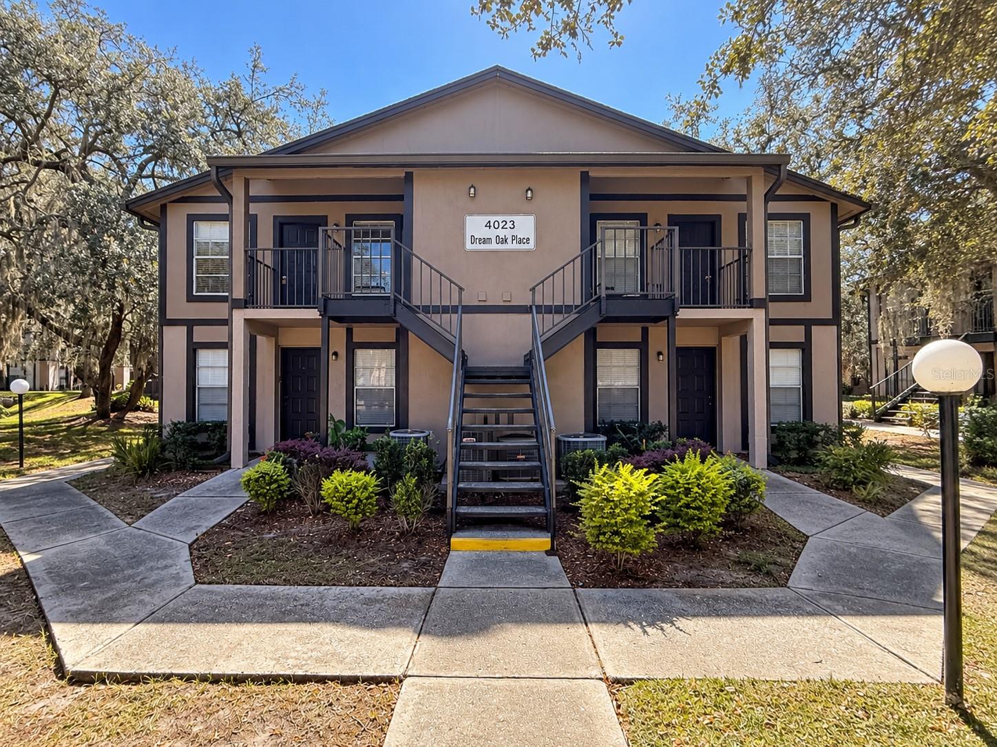 NORTH OAKS CONDO III - Residential