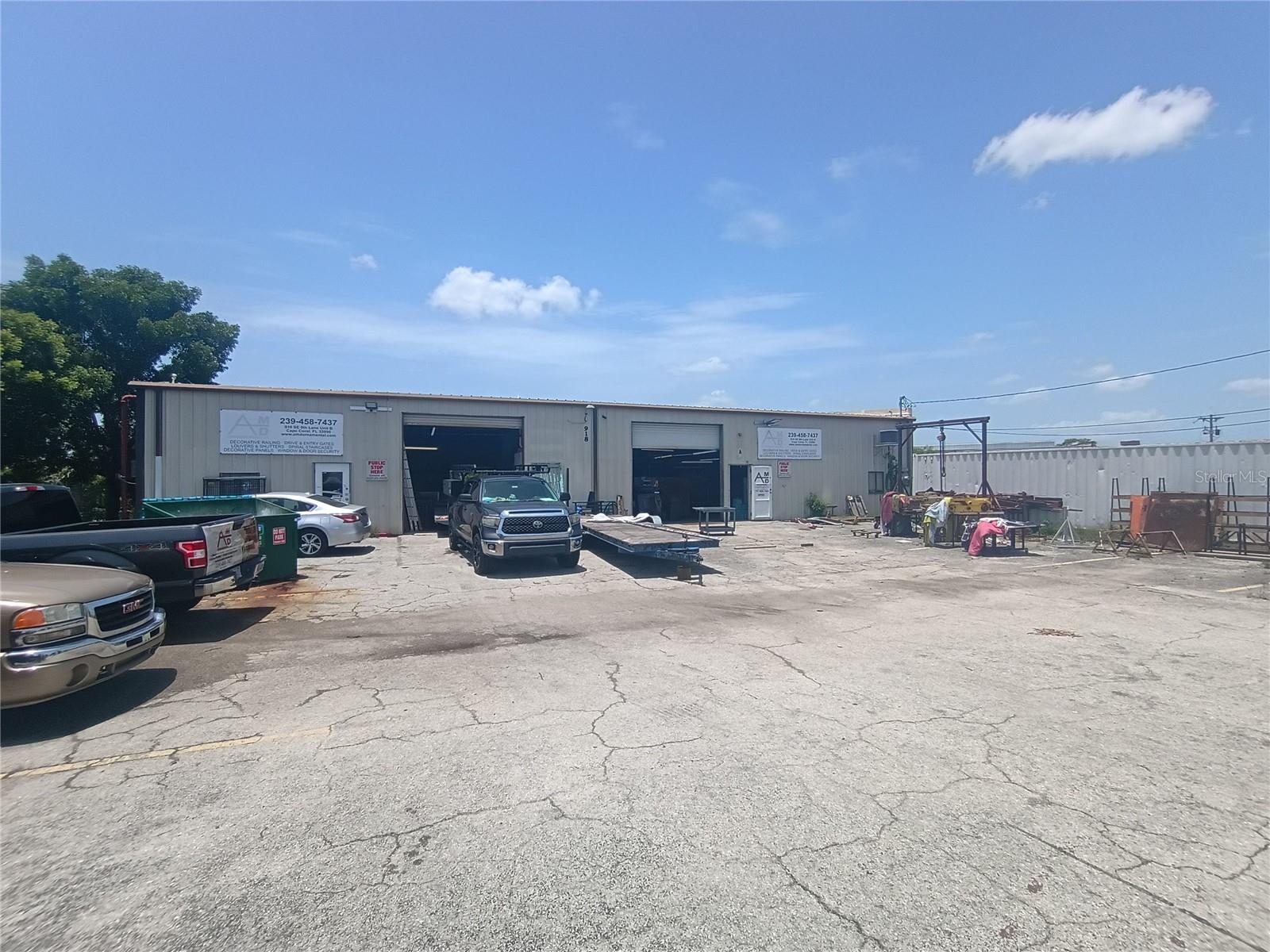CAPE CORAL - Commercial Sale