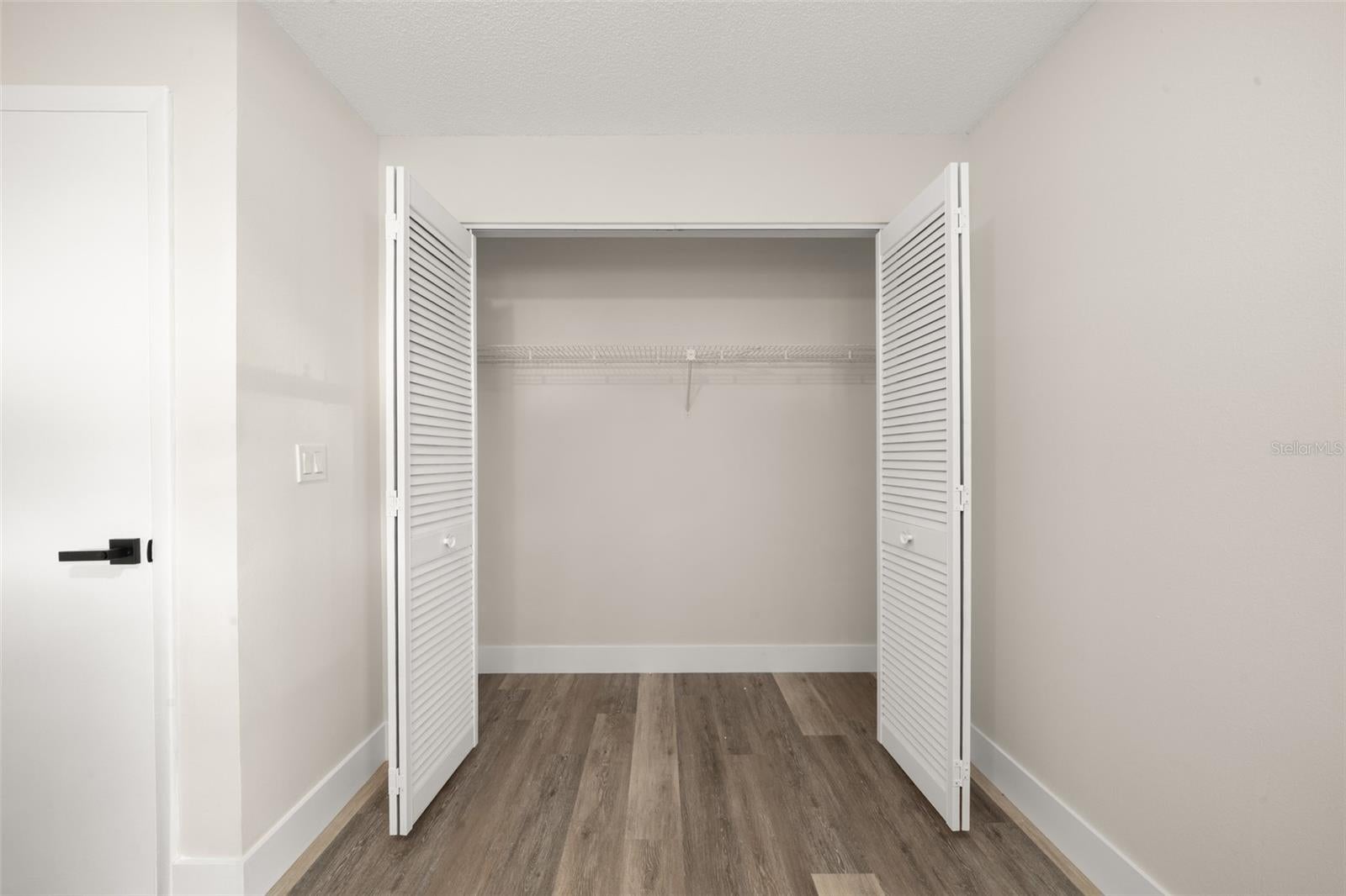 LEISURE LAKES SEC 11 - Residential