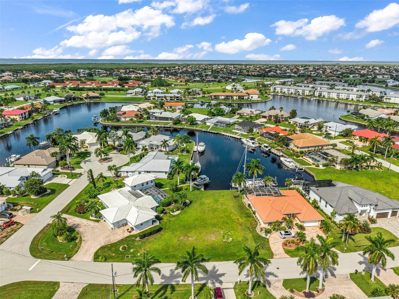 PUNTA GORDA ISLES SEC 14 - Land