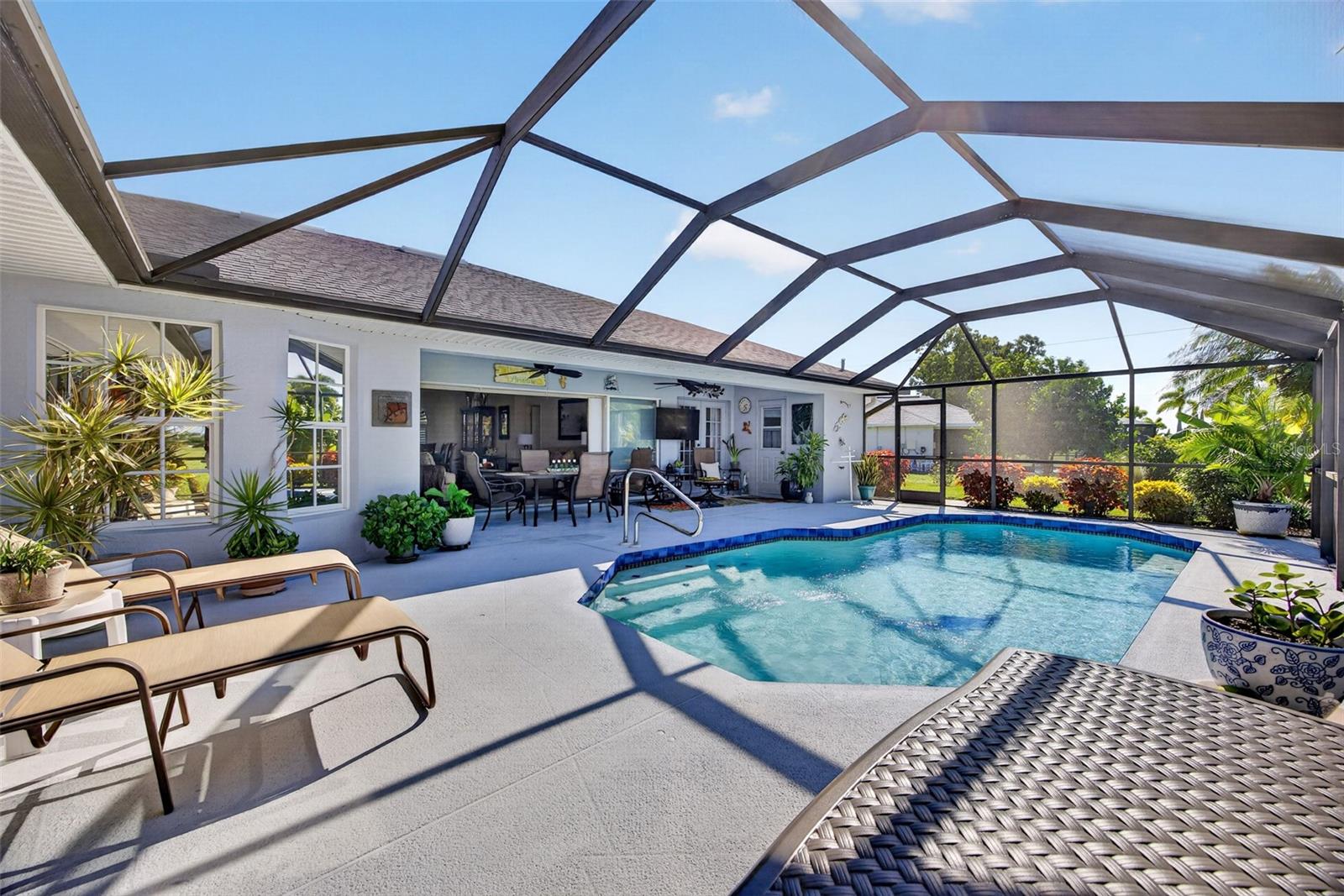 PUNTA GORDA ISLES SEC 16 - Residential