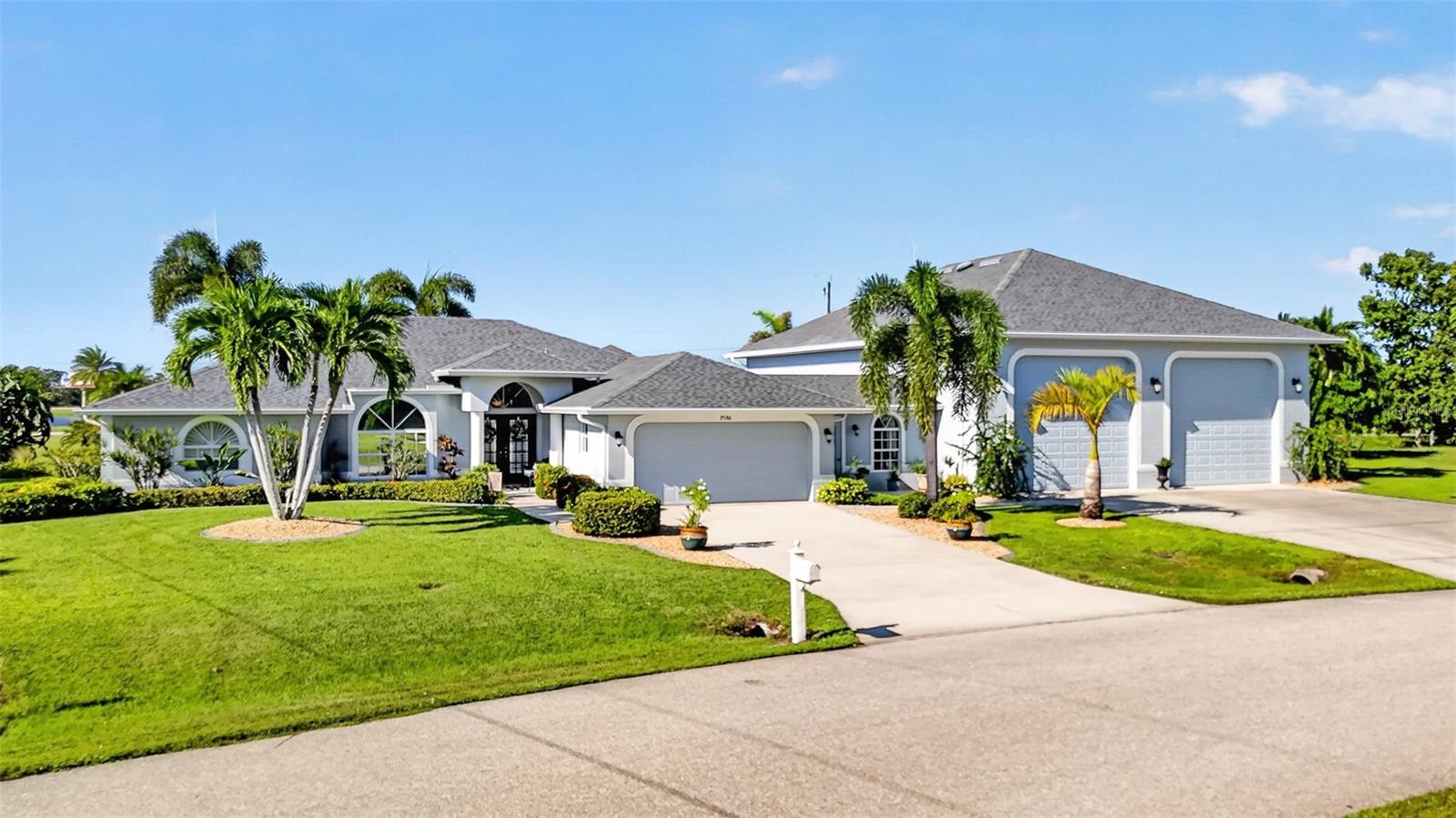 PUNTA GORDA ISLES SEC 16 - Residential