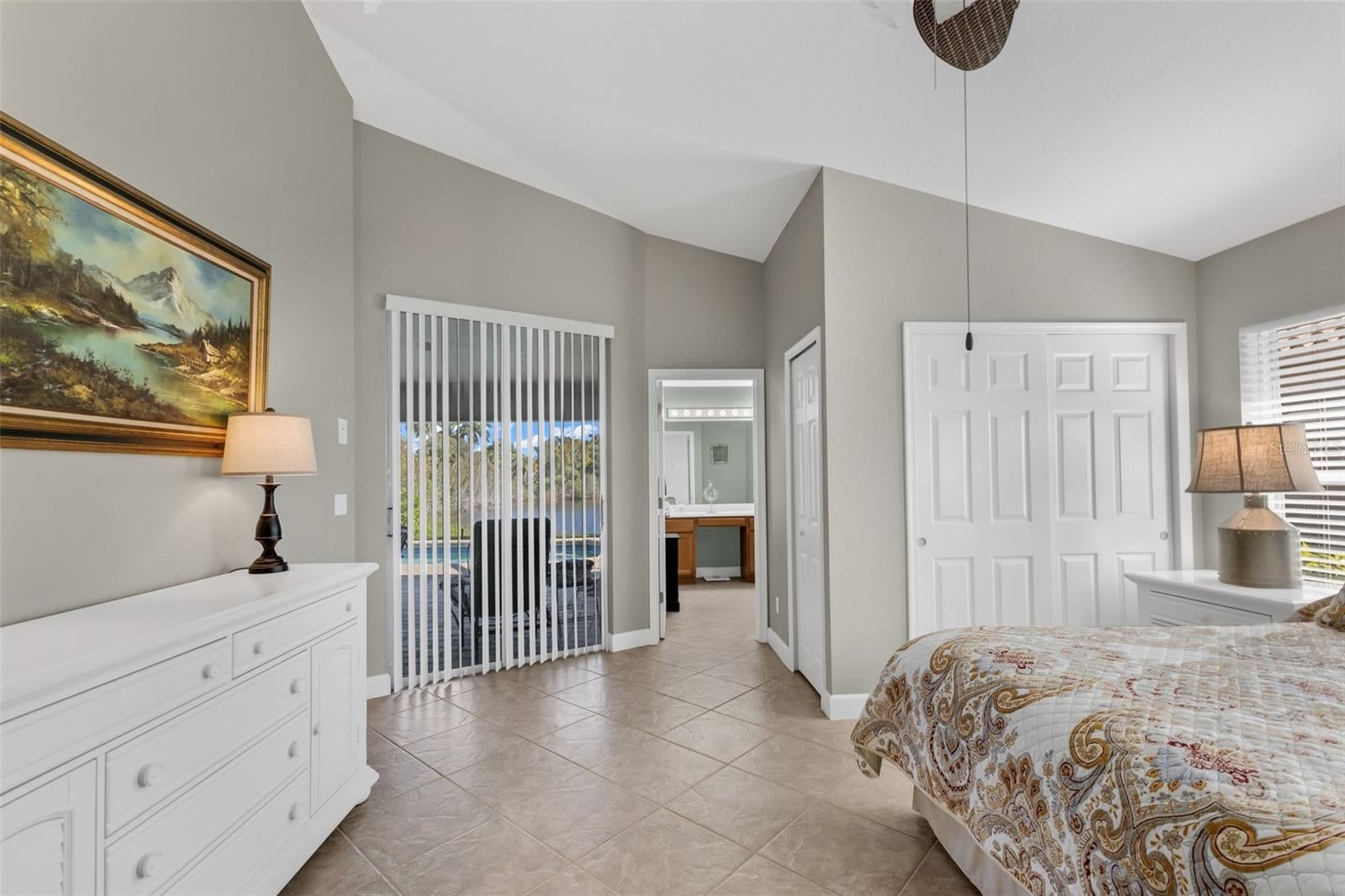 RIVERWOOD - Residential