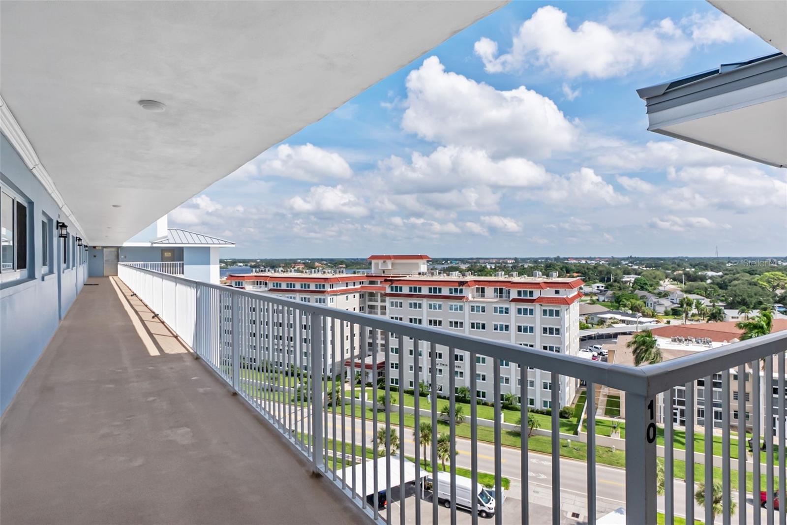 GULF HORIZONS - Residential