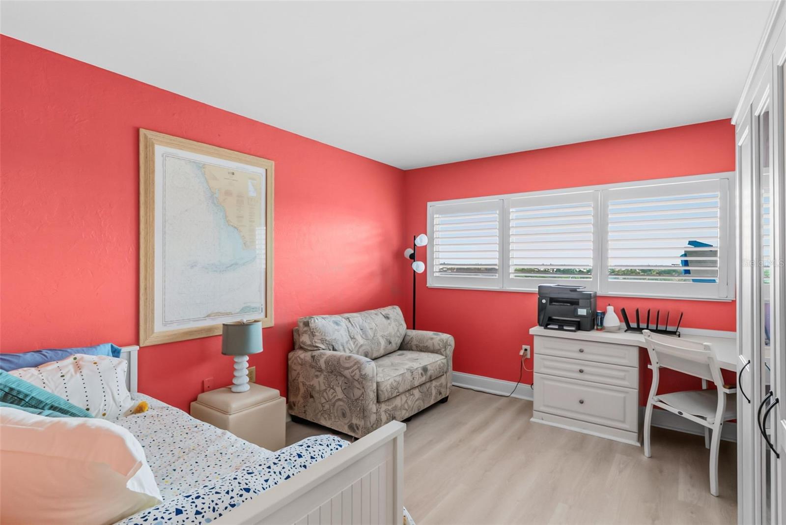 GULF HORIZONS - Residential