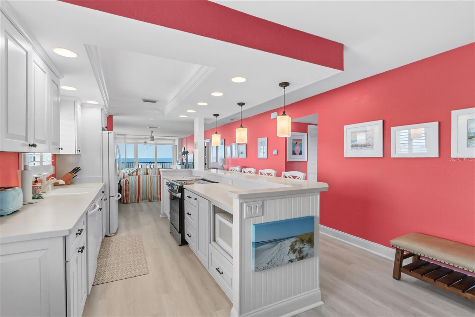 GULF HORIZONS - Residential