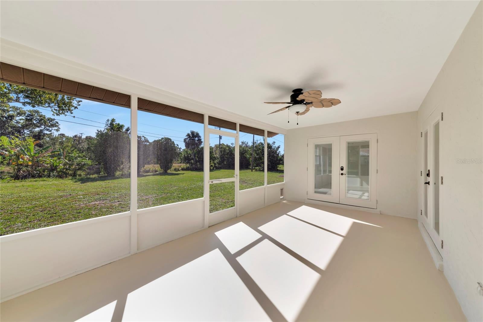 VENICE EAST SEC 1 - Residential