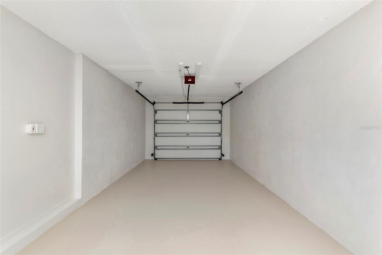 VENICE EAST SEC 1 - Residential