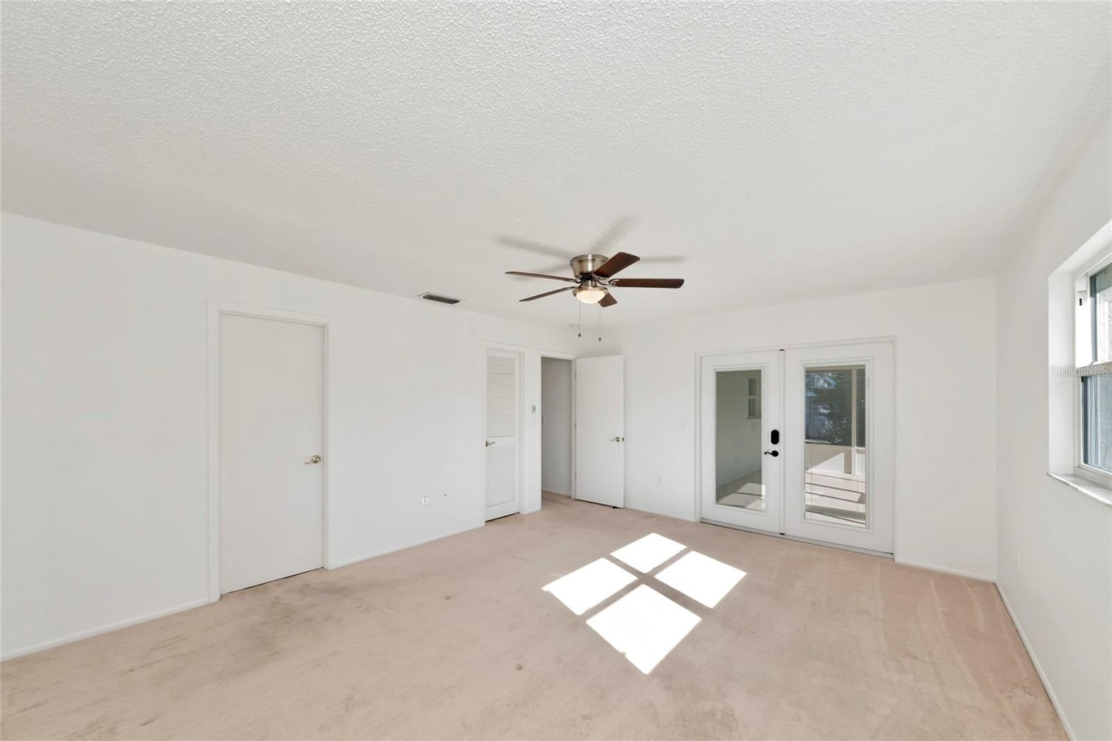 VENICE EAST SEC 1 - Residential