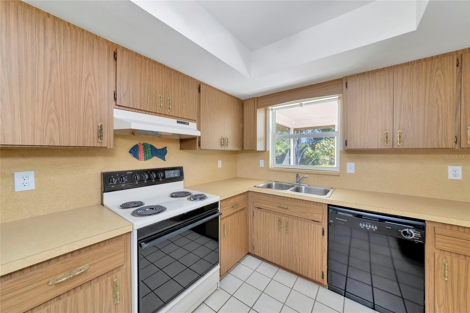 VENICE EAST SEC 1 - Residential