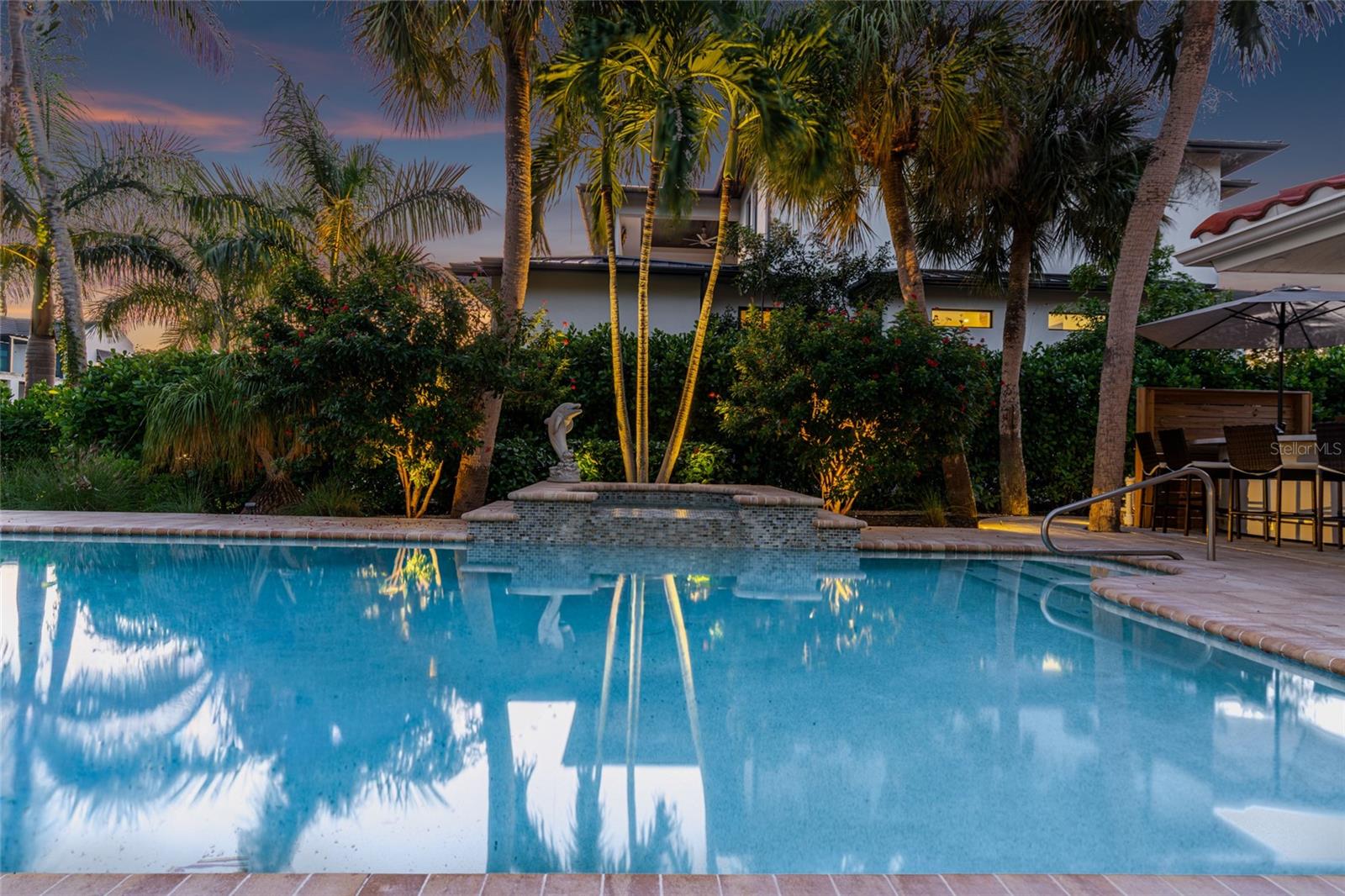 SIESTA ISLES - Residential