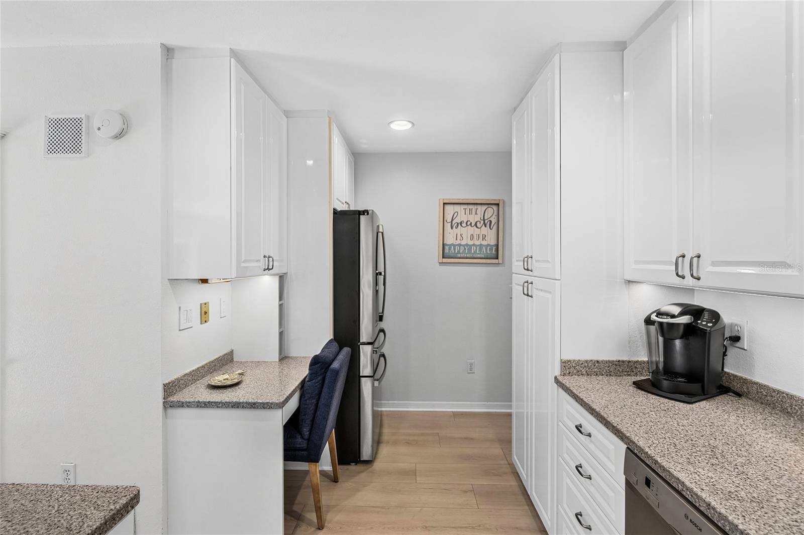 SIESTA ISLES - Residential