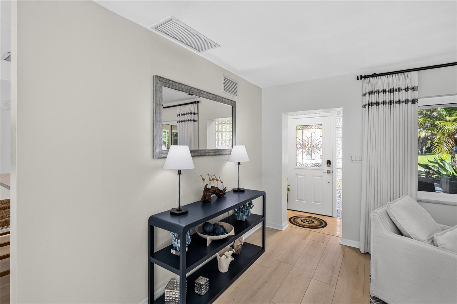 SIESTA ISLES - Residential