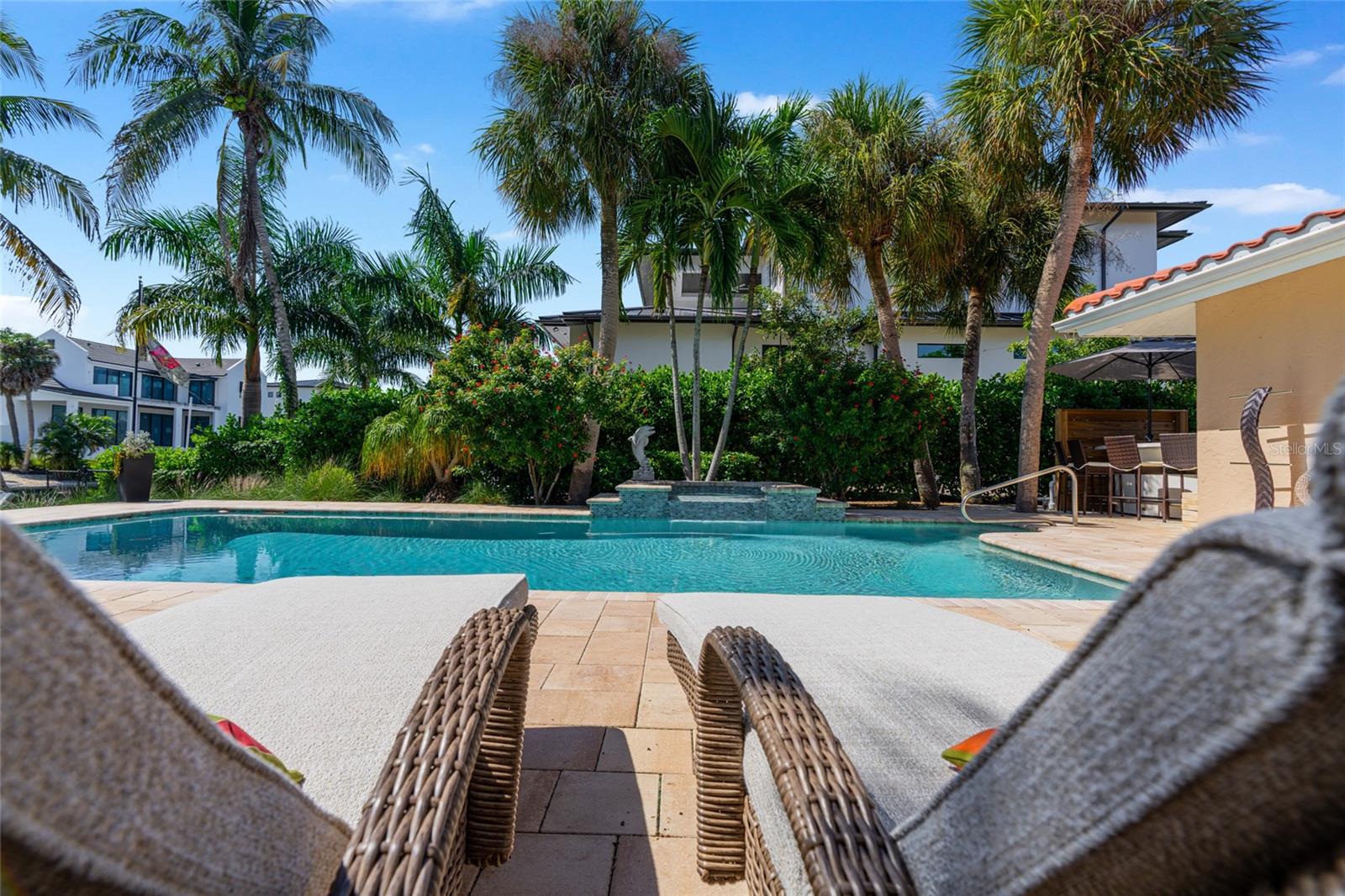 SIESTA ISLES - Residential