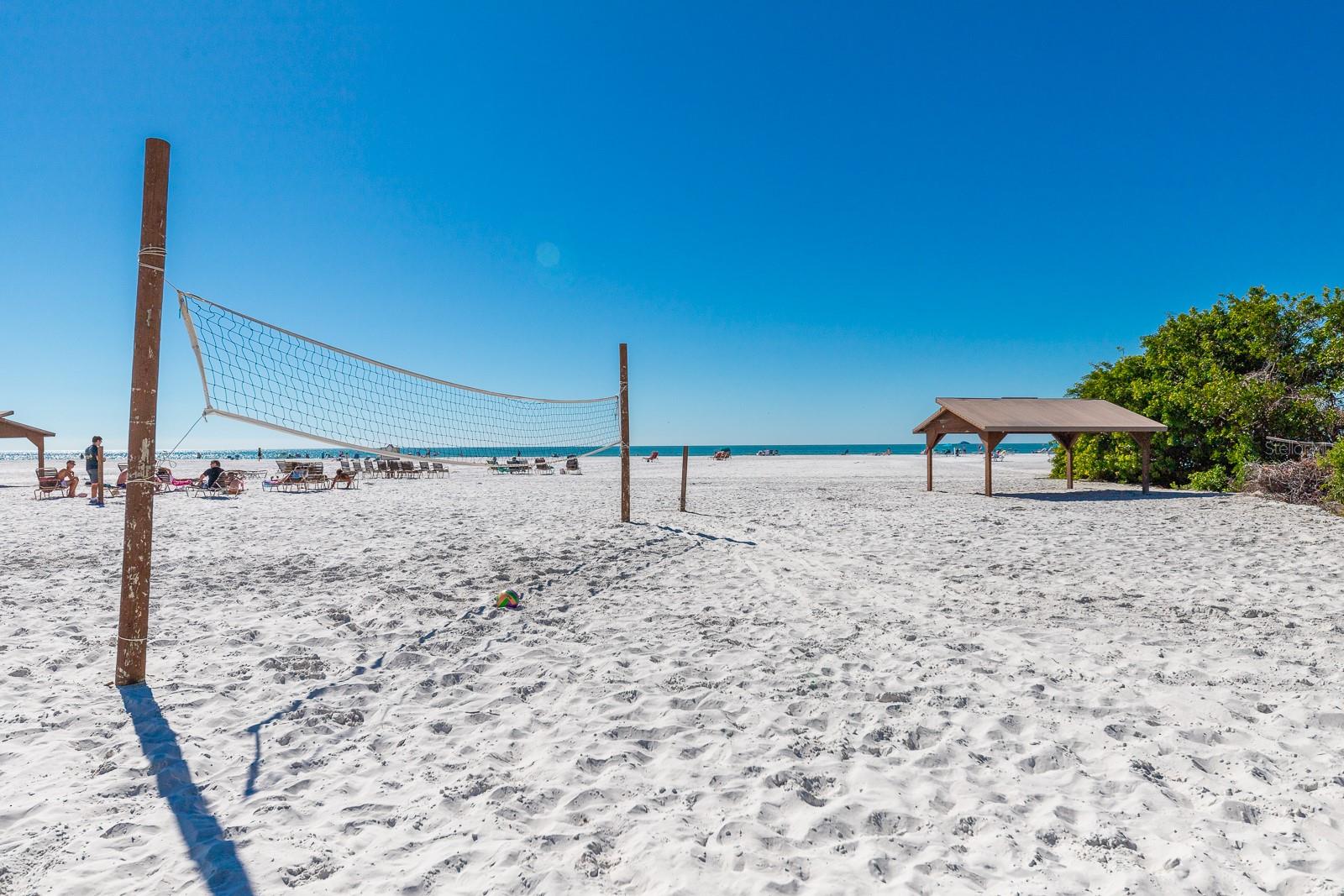 SIESTA ISLES - Residential