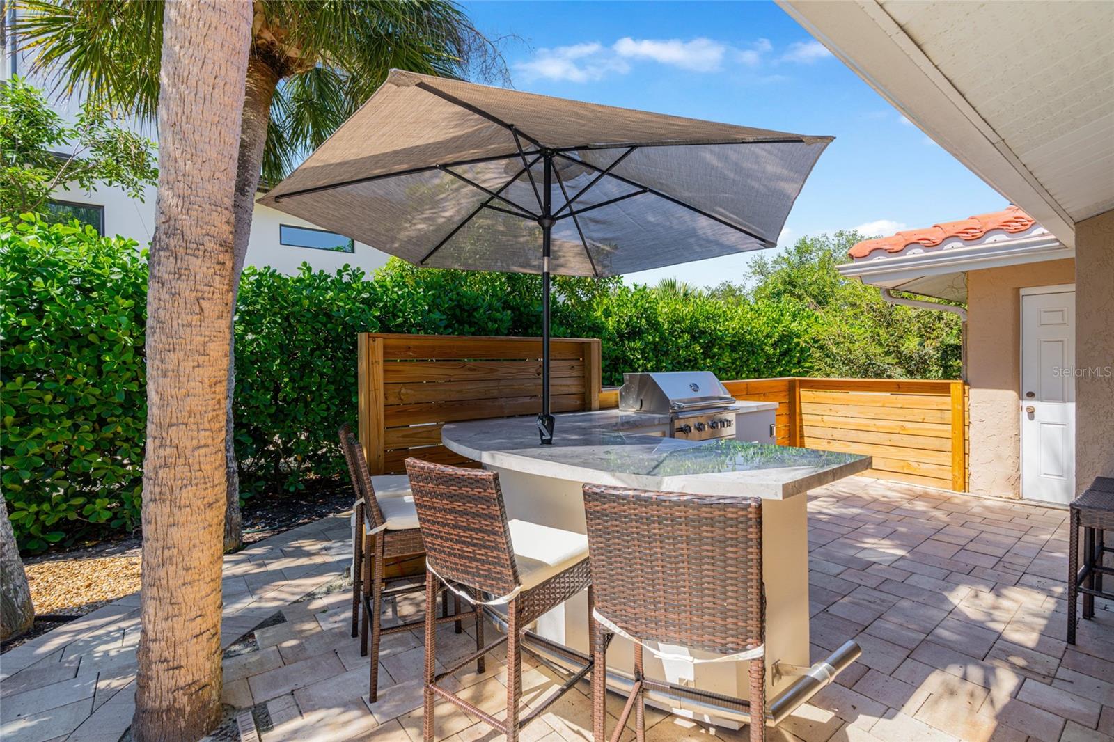 SIESTA ISLES - Residential