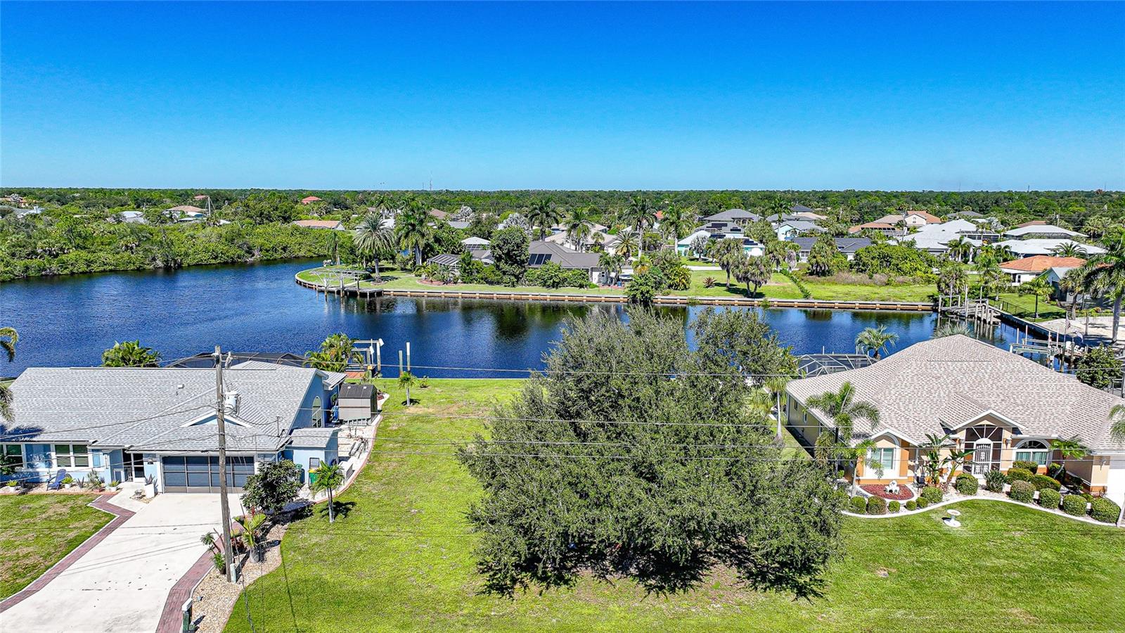PORT CHARLOTTE SEC 044 - Land