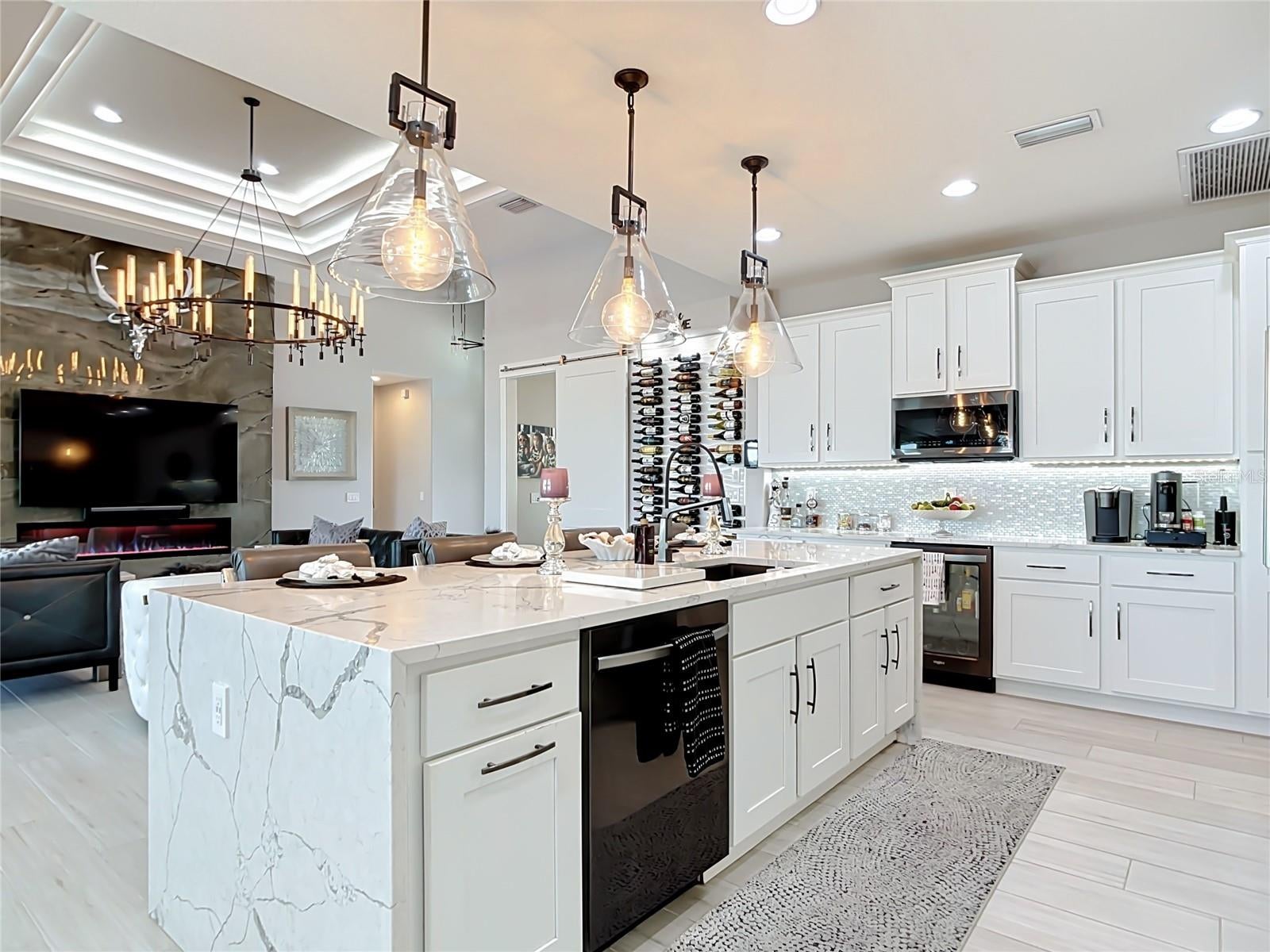 SCENIC VIEW ESTATES - Residential