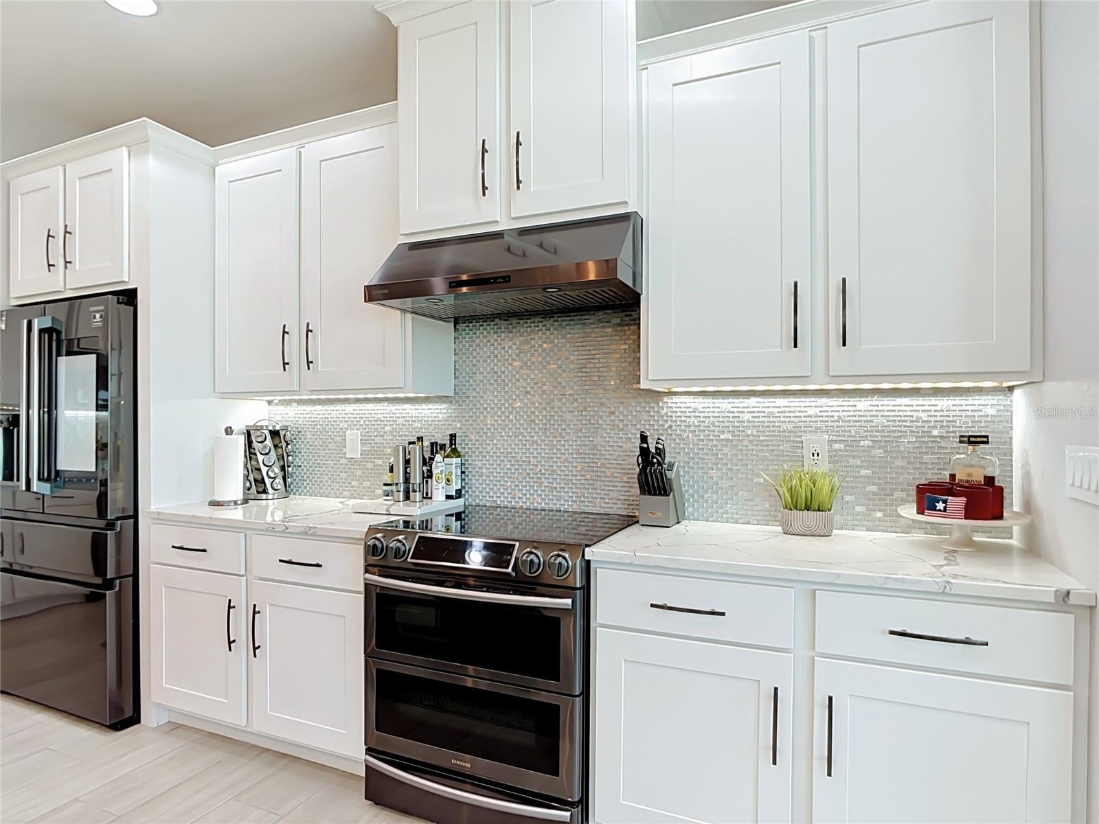 SCENIC VIEW ESTATES - Residential