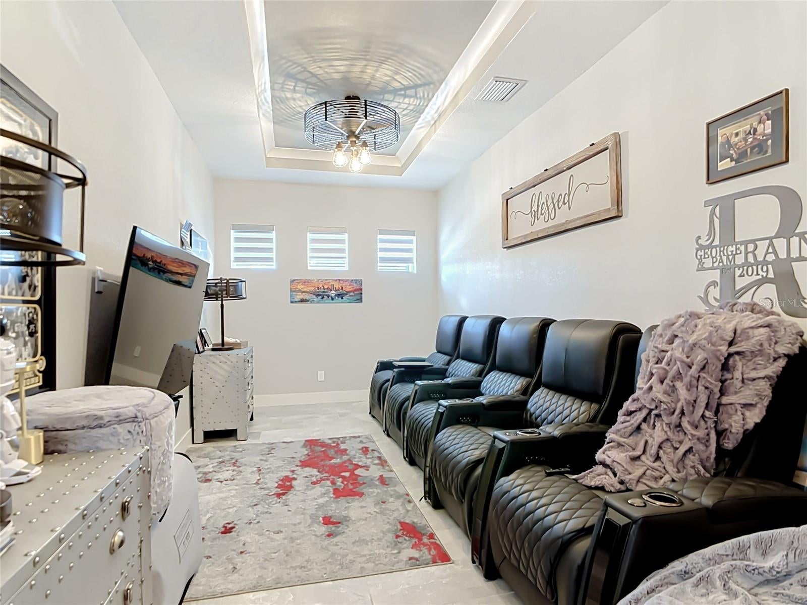 SCENIC VIEW ESTATES - Residential
