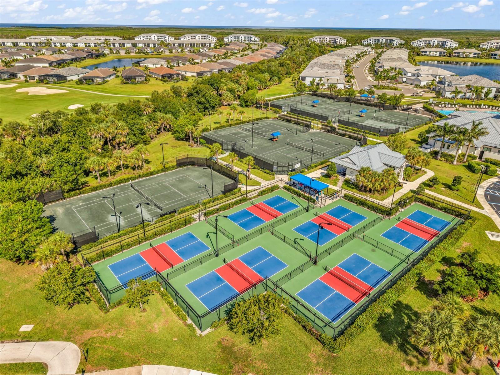 HERITAGE LANDING GOLF & COUNTRY CLUB - Residential