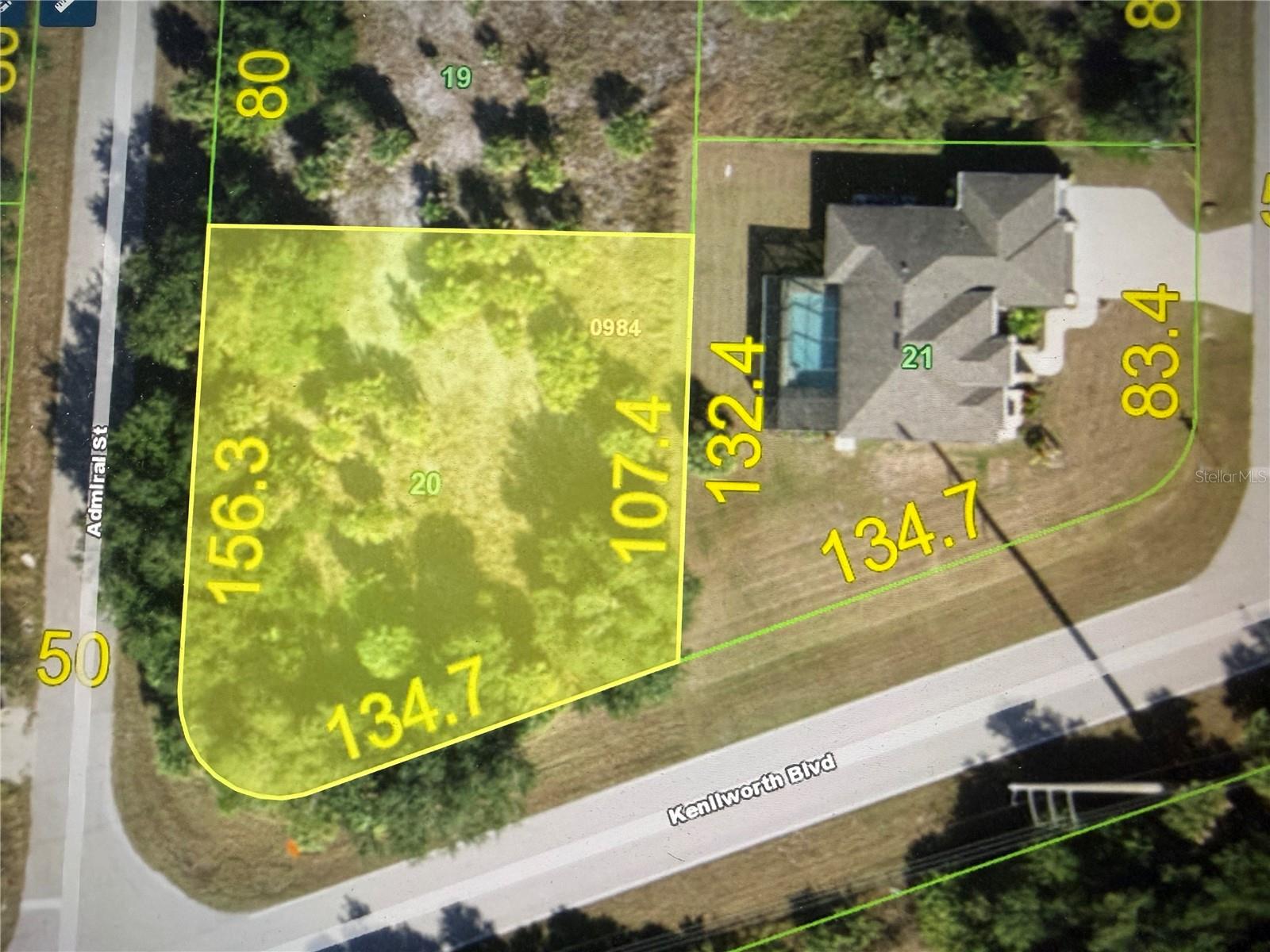 Attention Builders and Investors! Excellent opportunity to own a beautiful vacant lot in a convenient, growing area! Ideally located near Veterans Expressway, gas stations, car washes, Home Depot, and many other shopping and everyday conveniences. The surrounding neighborhood features ongoing development and newer homes, making this a promising location for your next project. With convenient access to major roadways and local amenities, this property is worth a closer look. Great potential for your future home or model home! Don’t miss this opportunity to invest in a growing area!