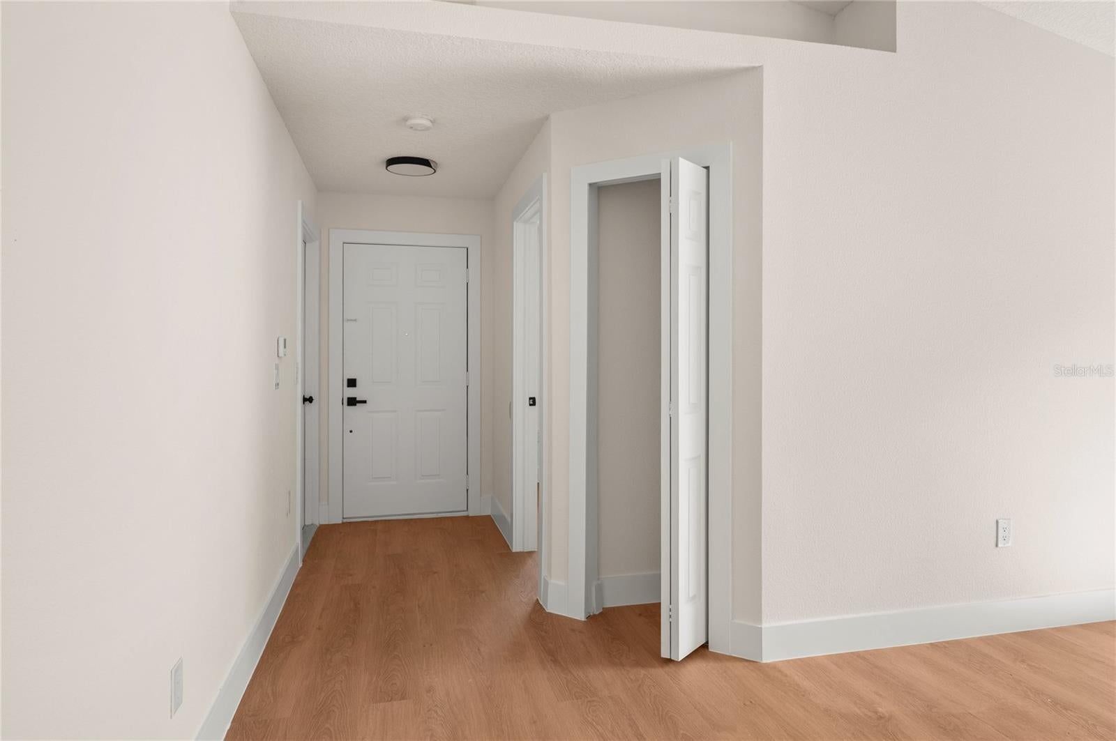 ISLANDS CURRY FORD - Residential