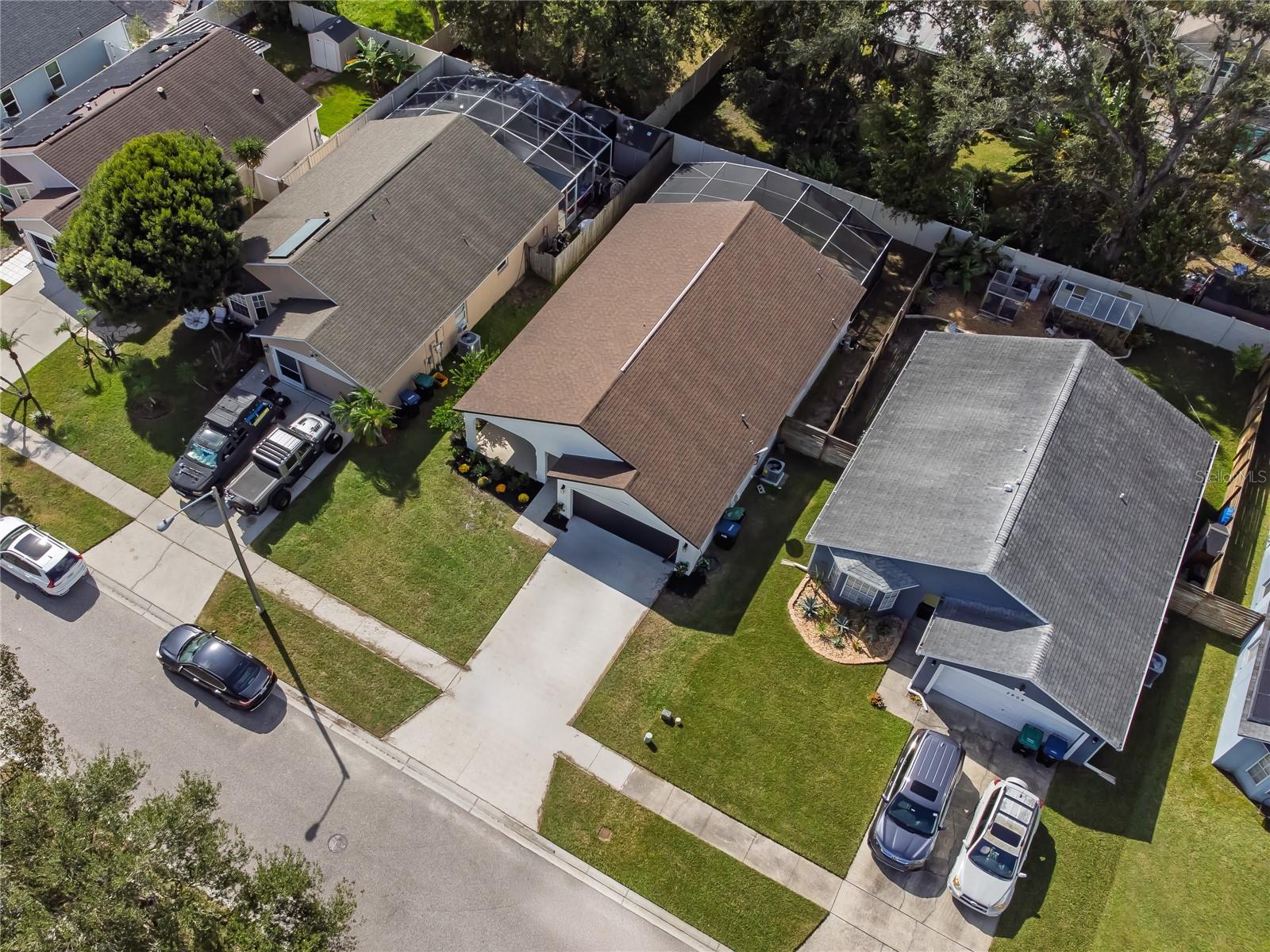 ISLANDS CURRY FORD - Residential