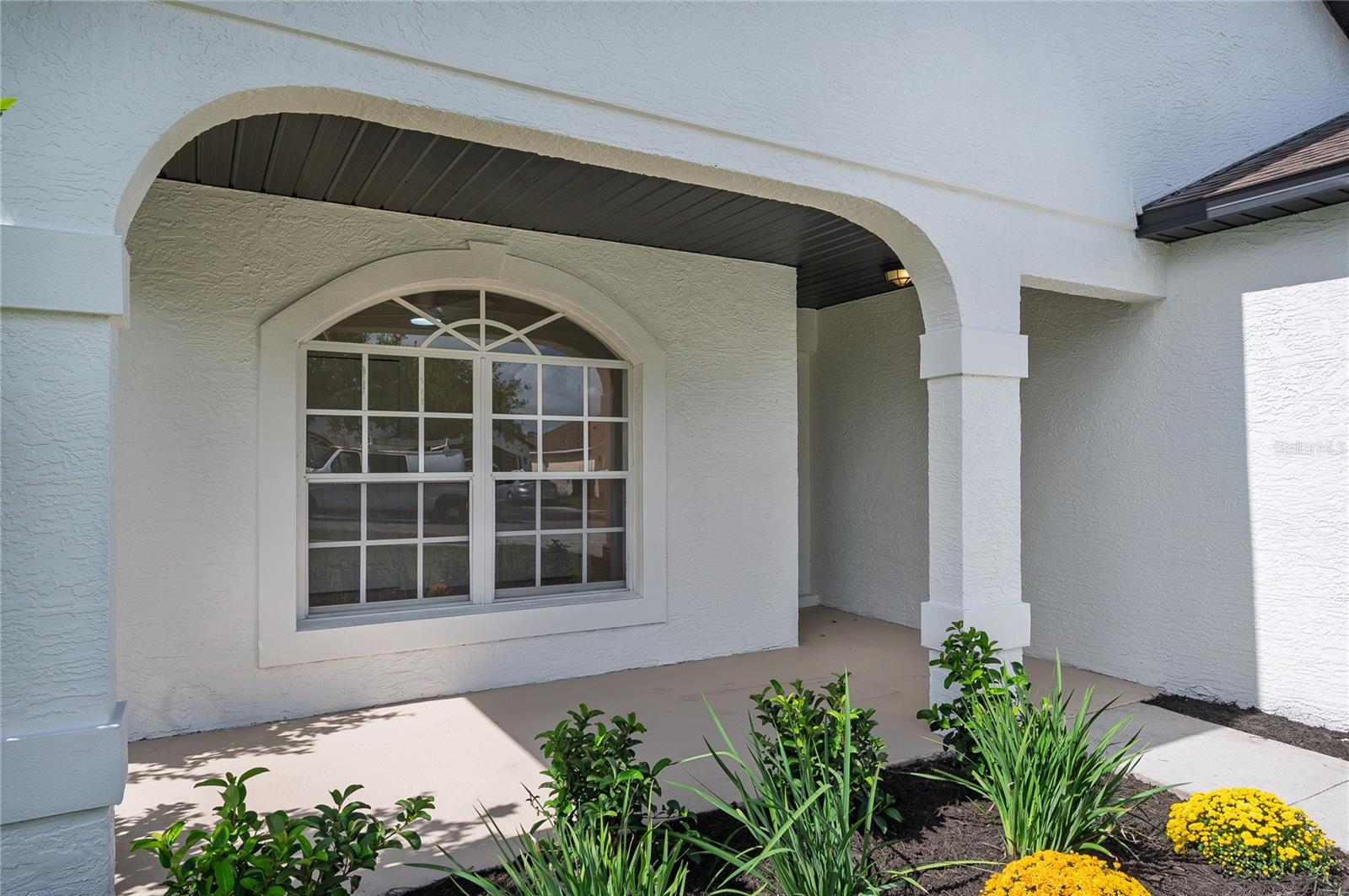 ISLANDS CURRY FORD - Residential