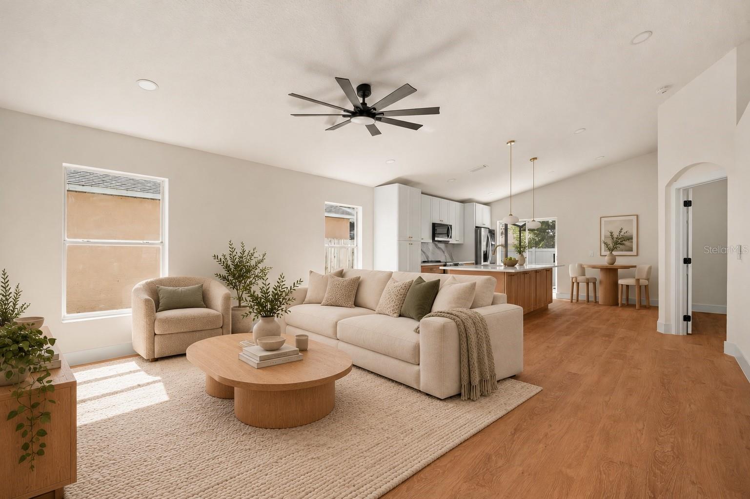 ISLANDS CURRY FORD - Residential