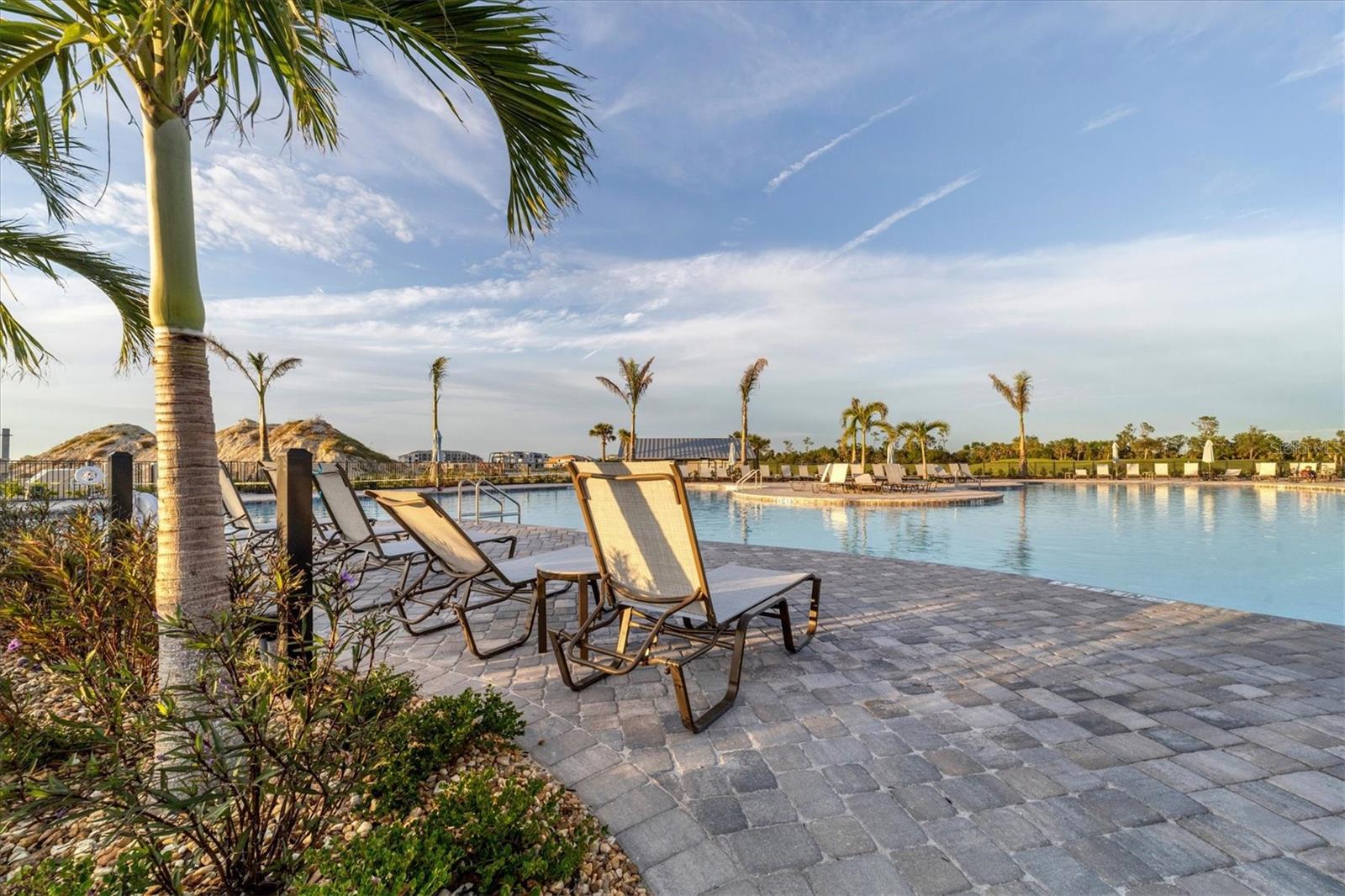HERITAGE LANDING GOLF & COUNTRY CLUB - Residential