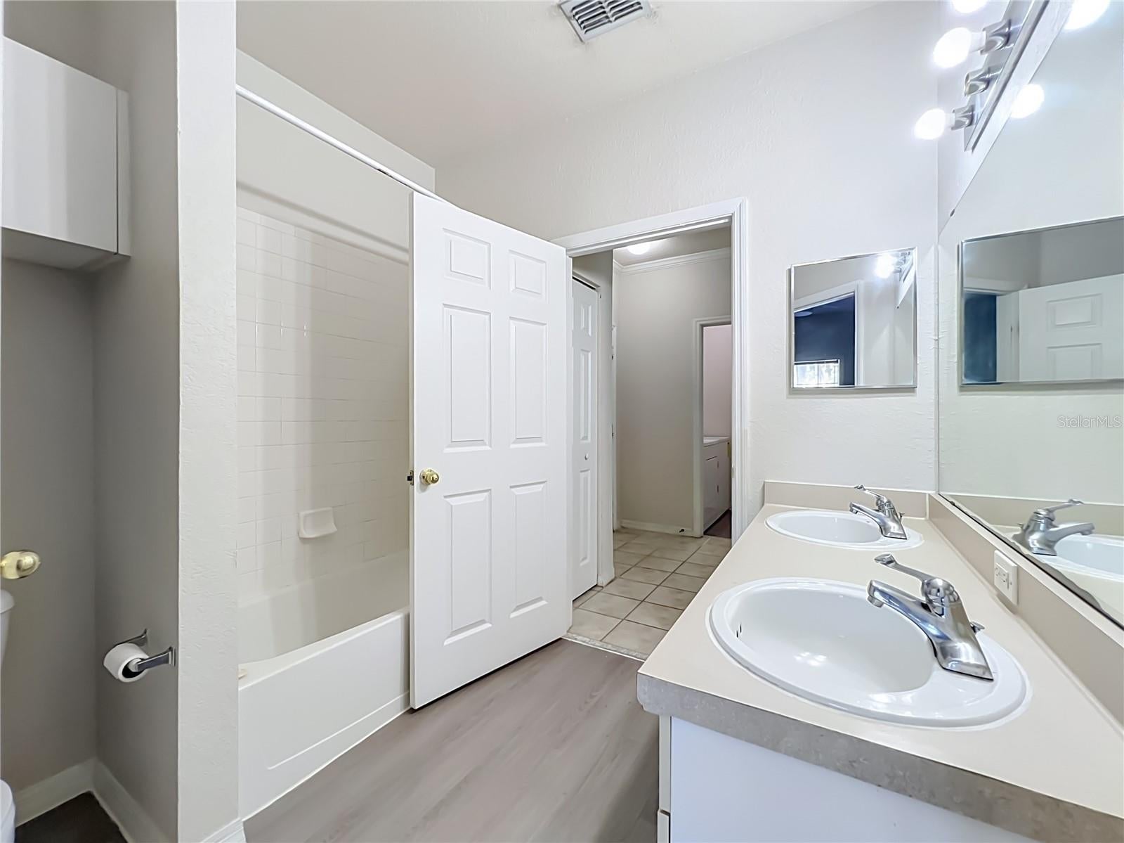 MOSAIC/MILLENIA - Residential