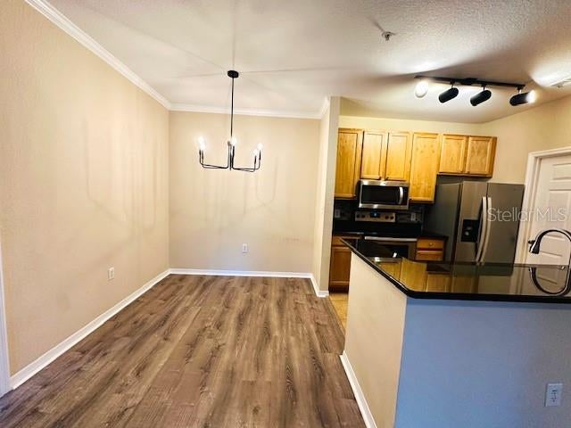 COURTNEY PALMS CONDO - Residential