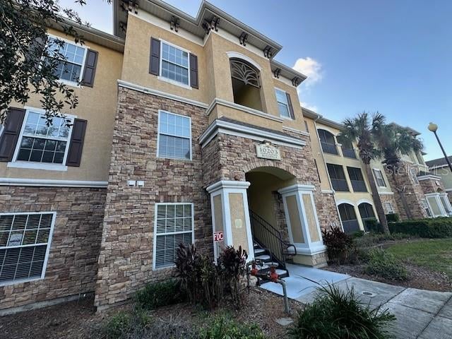 COURTNEY PALMS CONDO - Residential