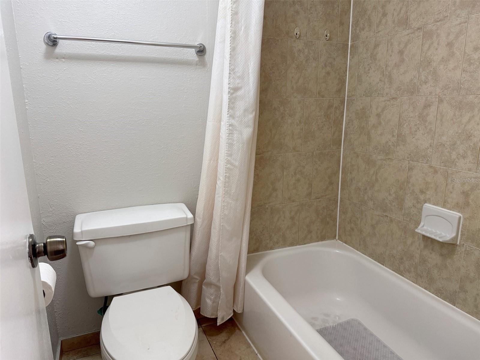 PARC CORNICHE CONDO PH 01 - Residential