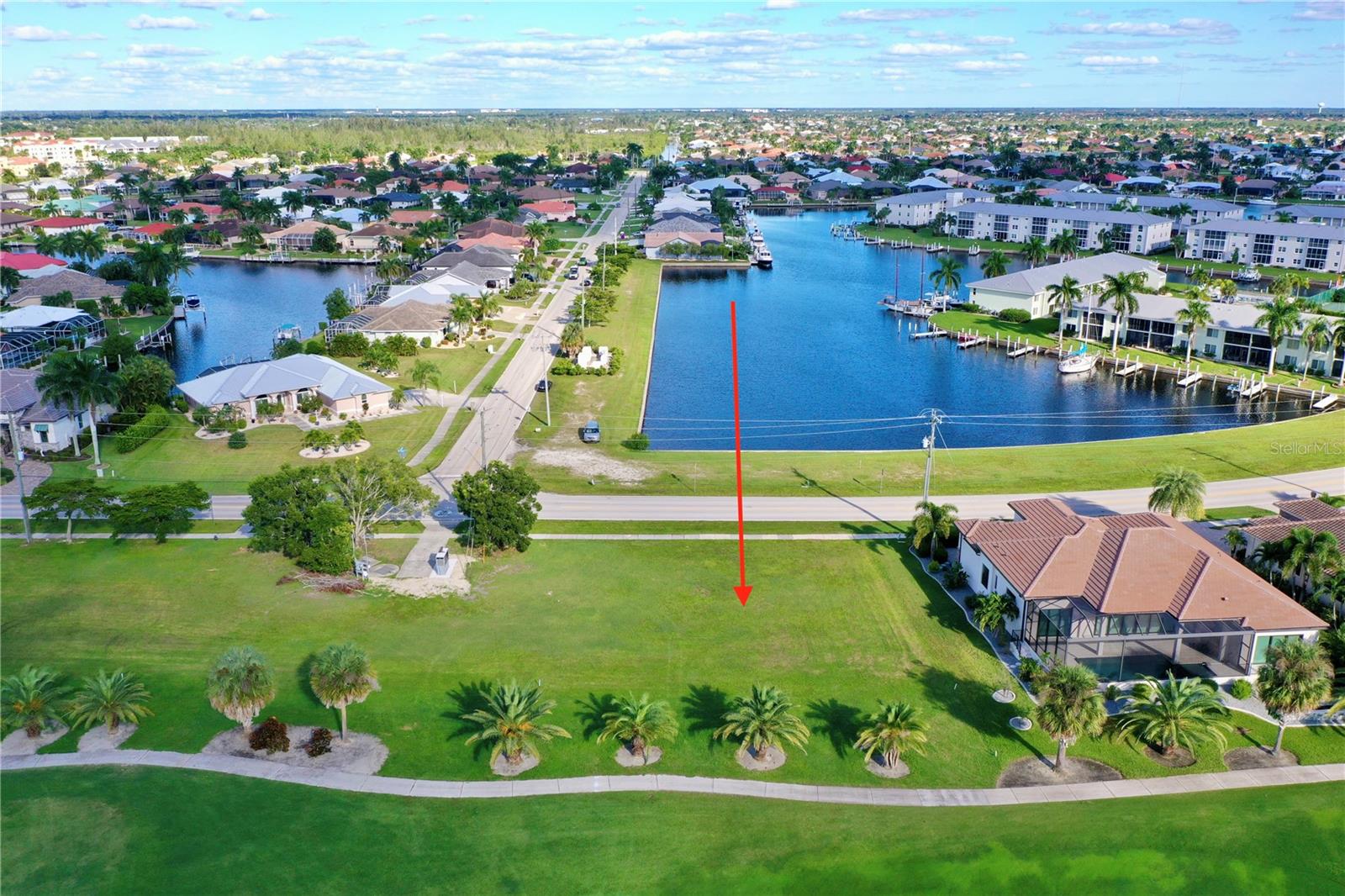 PUNTA GORDA ISLES SEC 12 - Land