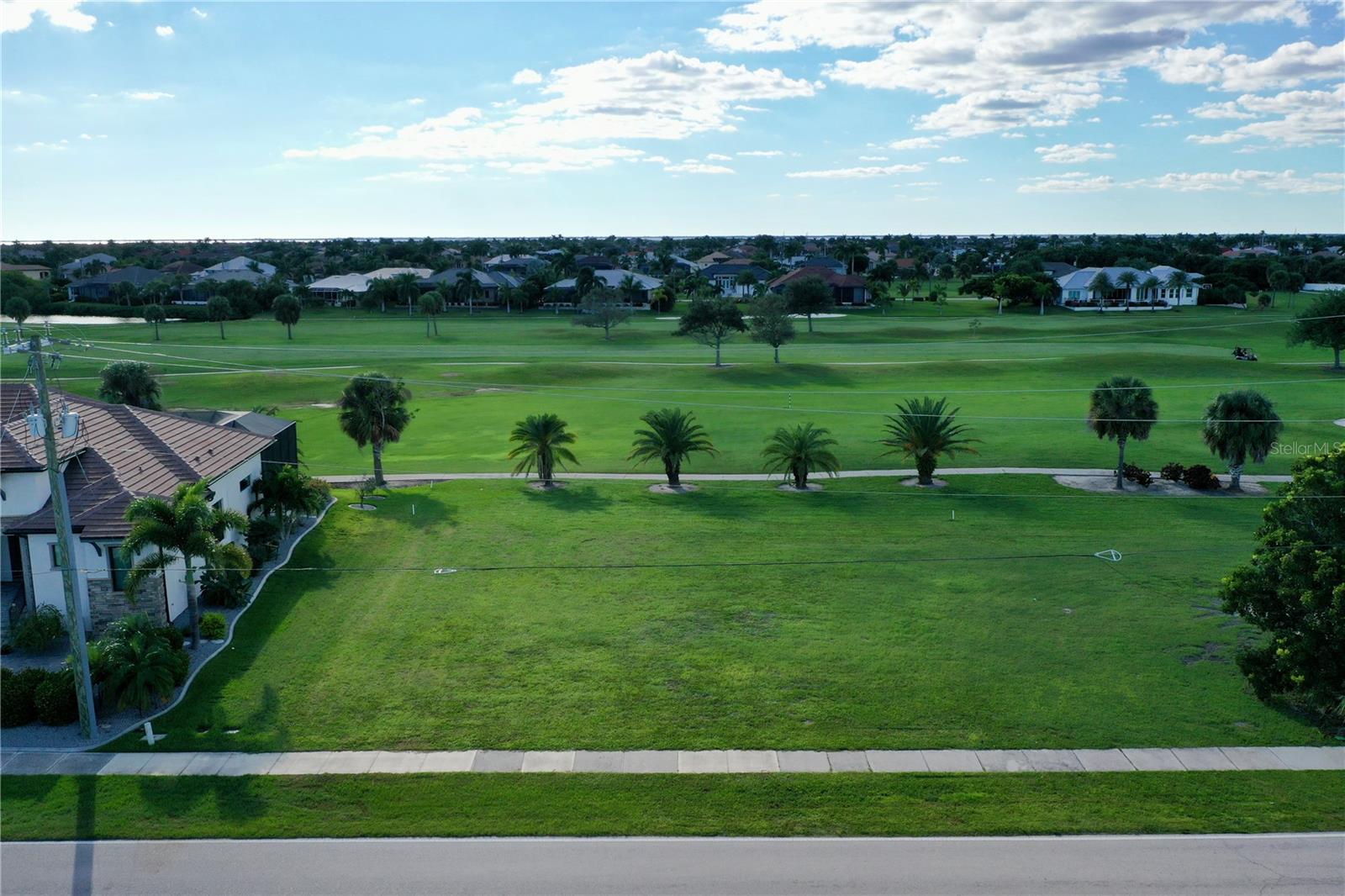 PUNTA GORDA ISLES SEC 12 - Land