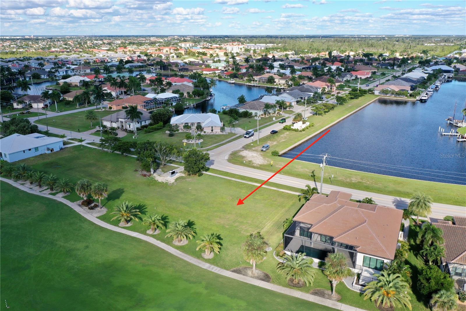 PUNTA GORDA ISLES SEC 12 - Land